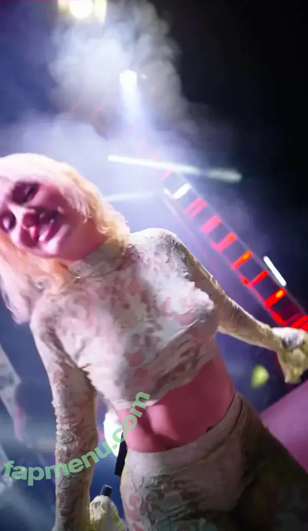Alexandra Stan nude photo #1972 (alexandrastan)