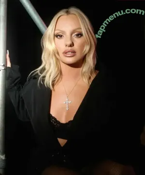 Alexandra Stan / alexandrastan nude photo #2024