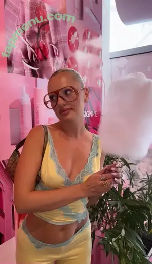 Alexandra Stan / alexandrastan nude photo #2822
