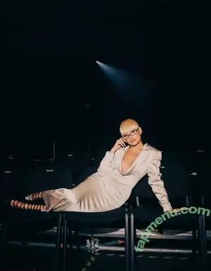 Alexandra Stan / alexandrastan nude photo #2940