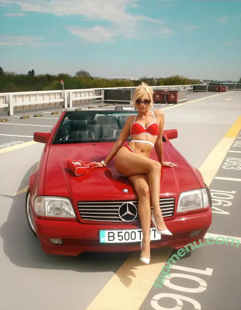 Alexandra Stan nude photo #2032 (alexandrastan)