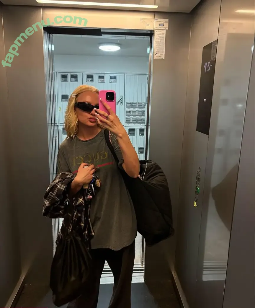 Alexandra Stan nude photo #2131 (alexandrastan)