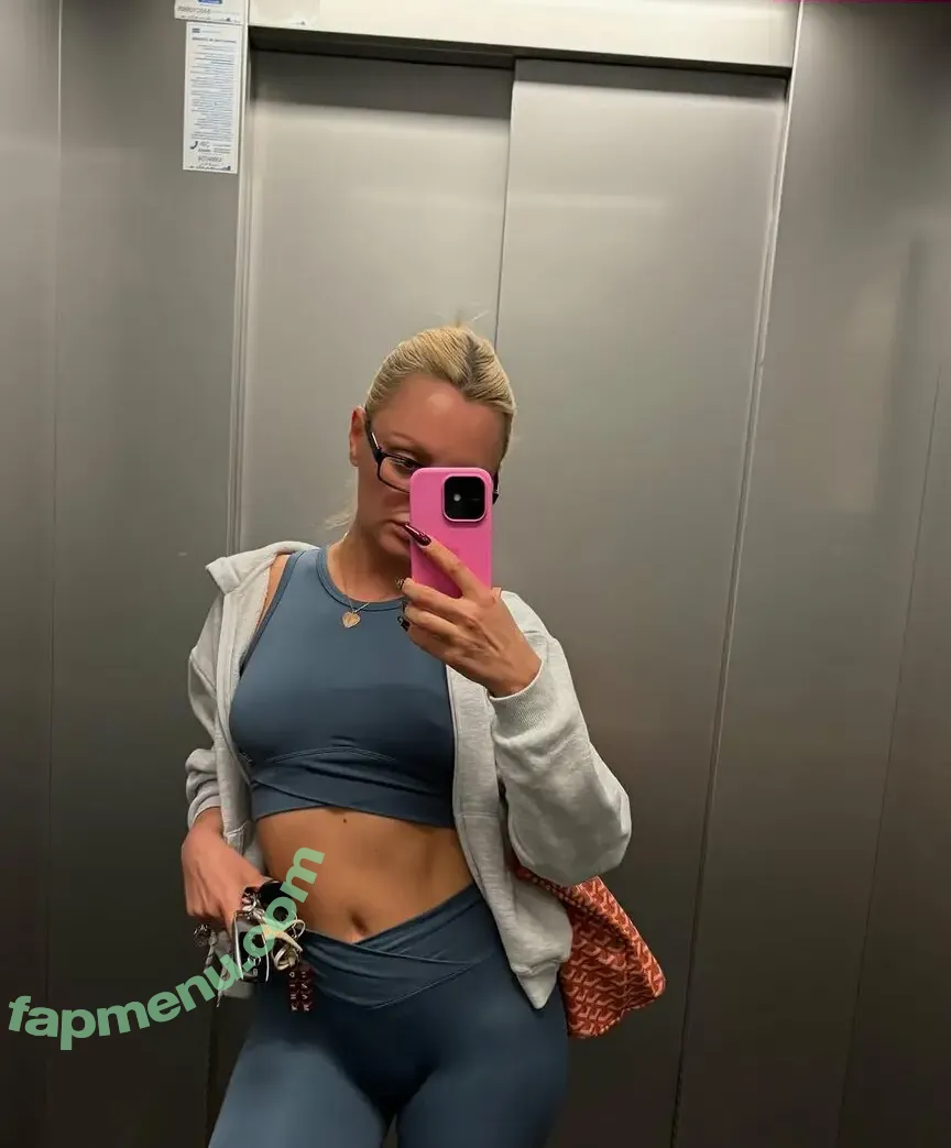 Alexandra Stan nude photo #2165 (alexandrastan)