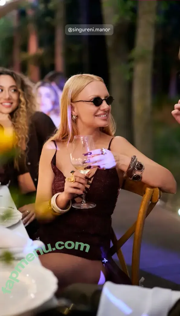 Alexandra Stan nude photo #2198 (alexandrastan)