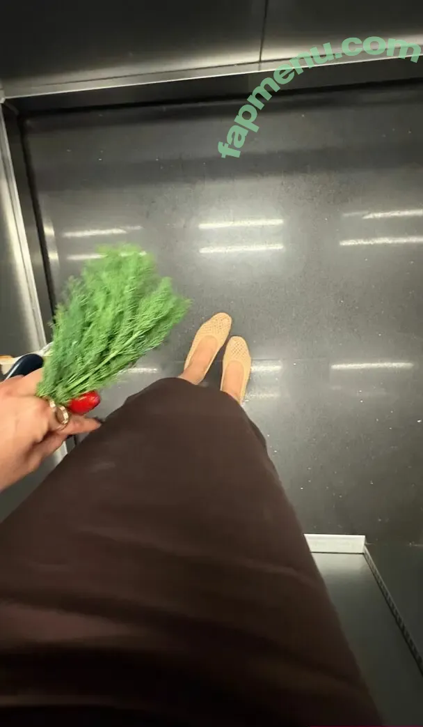 Alexandra Stan nude photo #2201 (alexandrastan)