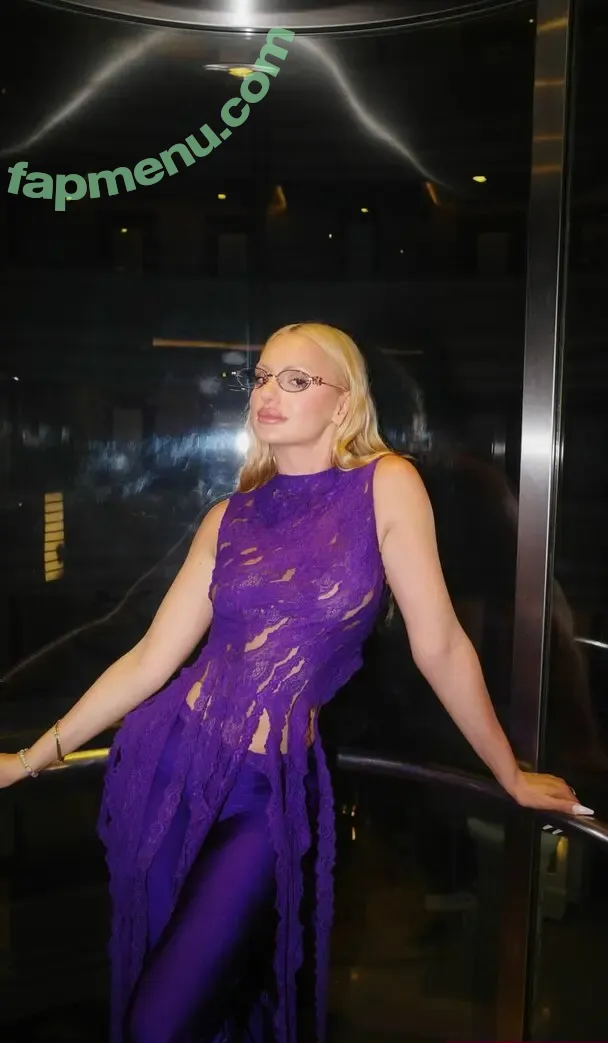 Alexandra Stan nude photo #2361 (alexandrastan)