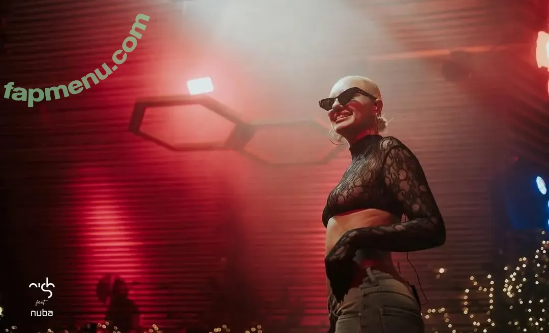 Alexandra Stan nude photo #2927 (alexandrastan)