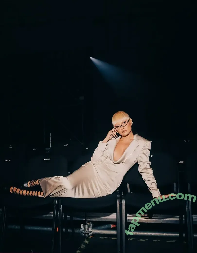 Alexandra Stan nude photo #2940 (alexandrastan)