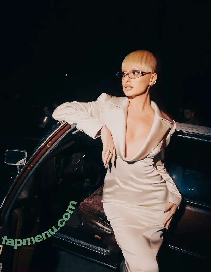 Alexandra Stan nude photo #2941 (alexandrastan)