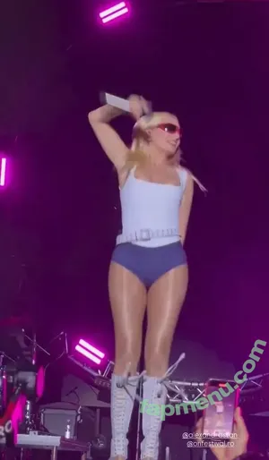 Alexandra Stan / alexandrastan nude photo #3075