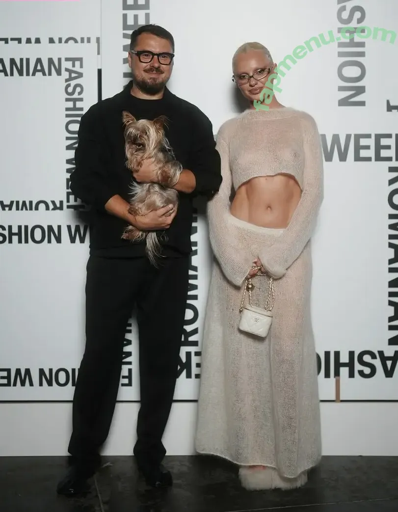 Alexandra Stan nude photo #3059 (alexandrastan)