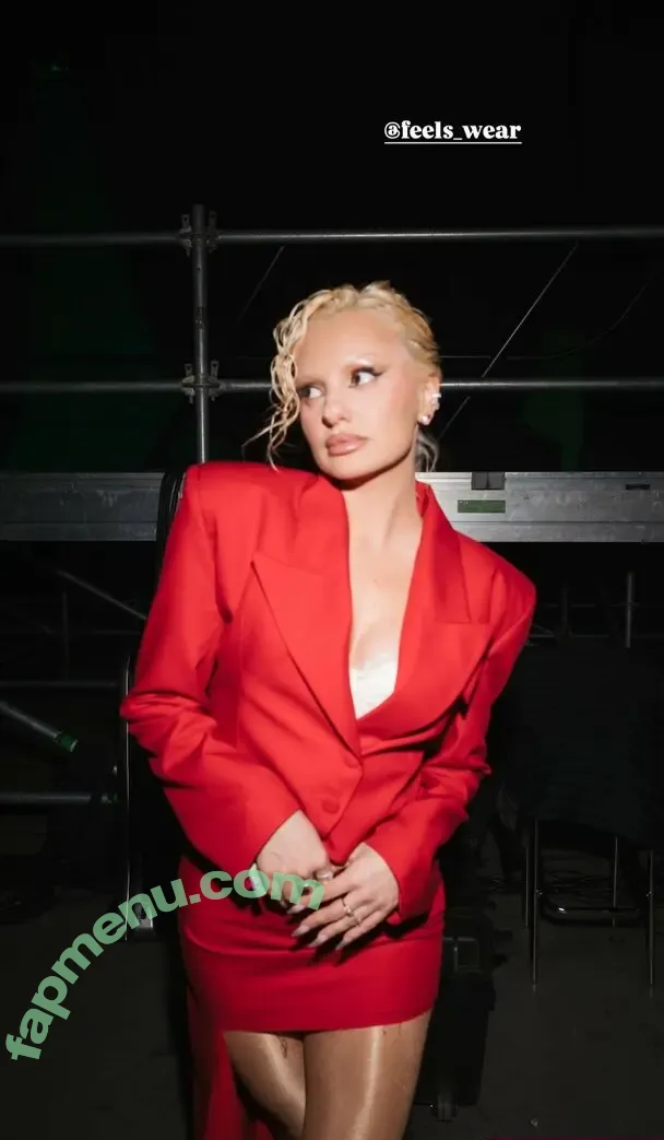 Alexandra Stan nude photo #3093 (alexandrastan)