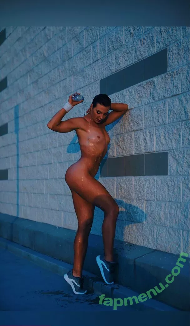 Alexandria Beauregard nude photo #0010 (alexxaanndria)