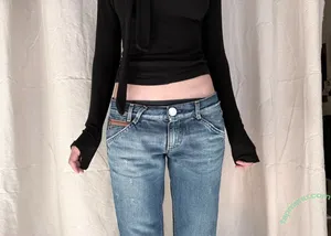 Alexandria Brady / Julie | eerilyrealistic / eerilyrealistic nude photo #0078