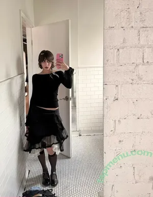 Alexandria Brady / Julie | eerilyrealistic / eerilyrealistic nude photo #0081