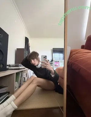 Alexandria Brady / Julie | eerilyrealistic / eerilyrealistic nude photo #0100