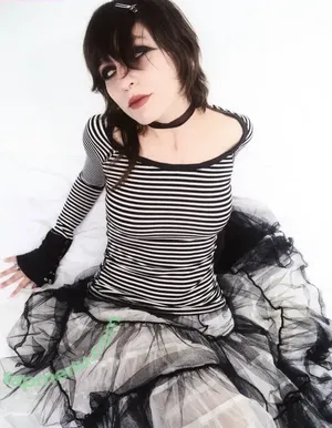 Alexandria Brady / Julie | eerilyrealistic / eerilyrealistic nude photo #0104