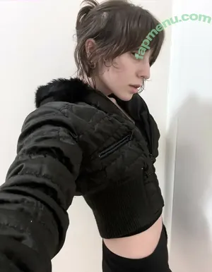 Alexandria Brady / Julie | eerilyrealistic / eerilyrealistic nude photo #0114