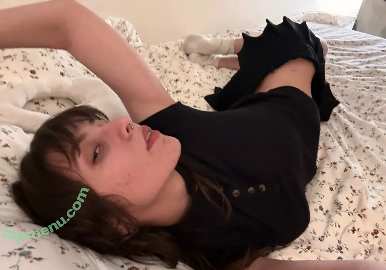 Alexandria Brady nude photo #0066 (Julie | eerilyrealistic / eerilyrealistic)