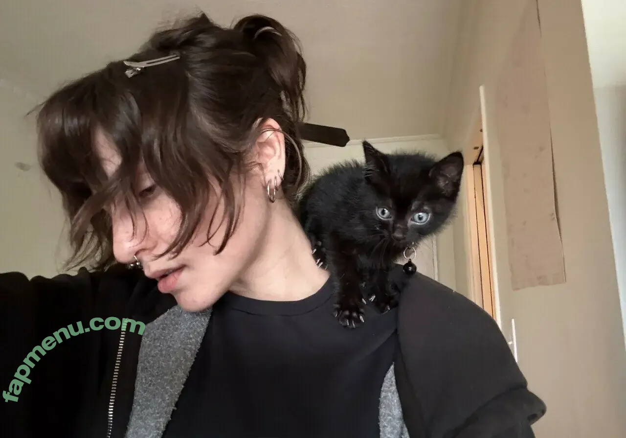 Alexandria Brady nude photo #0116 (Julie | eerilyrealistic / eerilyrealistic)