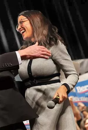 Alexandria Ocasio-Cortez / AOC nude photo #0081