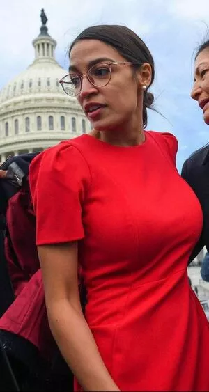 Alexandria Ocasio-Cortez / AOC nude photo #0090