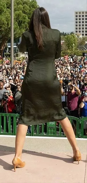 Alexandria Ocasio-Cortez / AOC nude photo #0103