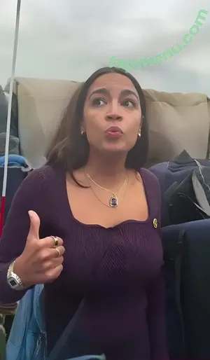 Alexandria Ocasio-Cortez / AOC / Alexandria Ocasio Cortez nude photo #0343
