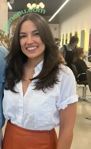 Alexandria Ocasio-Cortez / AOC / Alexandria Ocasio Cortez nude photo #0353