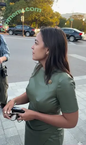 Alexandria Ocasio-Cortez / AOC / Alexandria Ocasio Cortez nude photo #0355