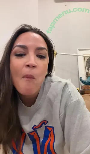 Alexandria Ocasio-Cortez / AOC / Alexandria Ocasio Cortez nude photo #0379