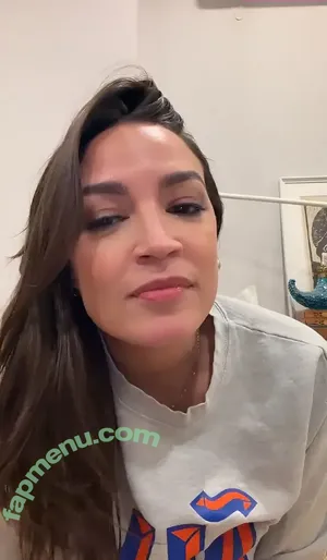 Alexandria Ocasio-Cortez / AOC / Alexandria Ocasio Cortez nude photo #0385