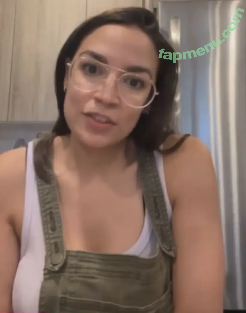 Alexandria Ocasio-Cortez nude photo #0349 (AOC / Alexandria Ocasio Cortez)