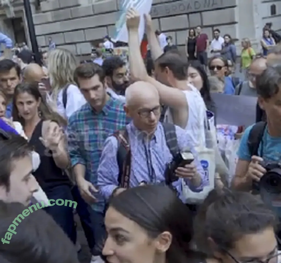 Alexandria Ocasio-Cortez nude photo #0352 (AOC / Alexandria Ocasio Cortez)