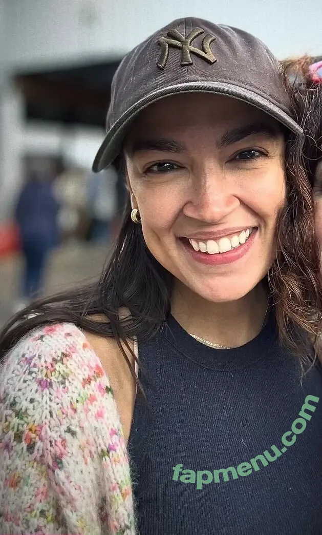 Alexandria Ocasio-Cortez nude photo #0354 (AOC / Alexandria Ocasio Cortez)