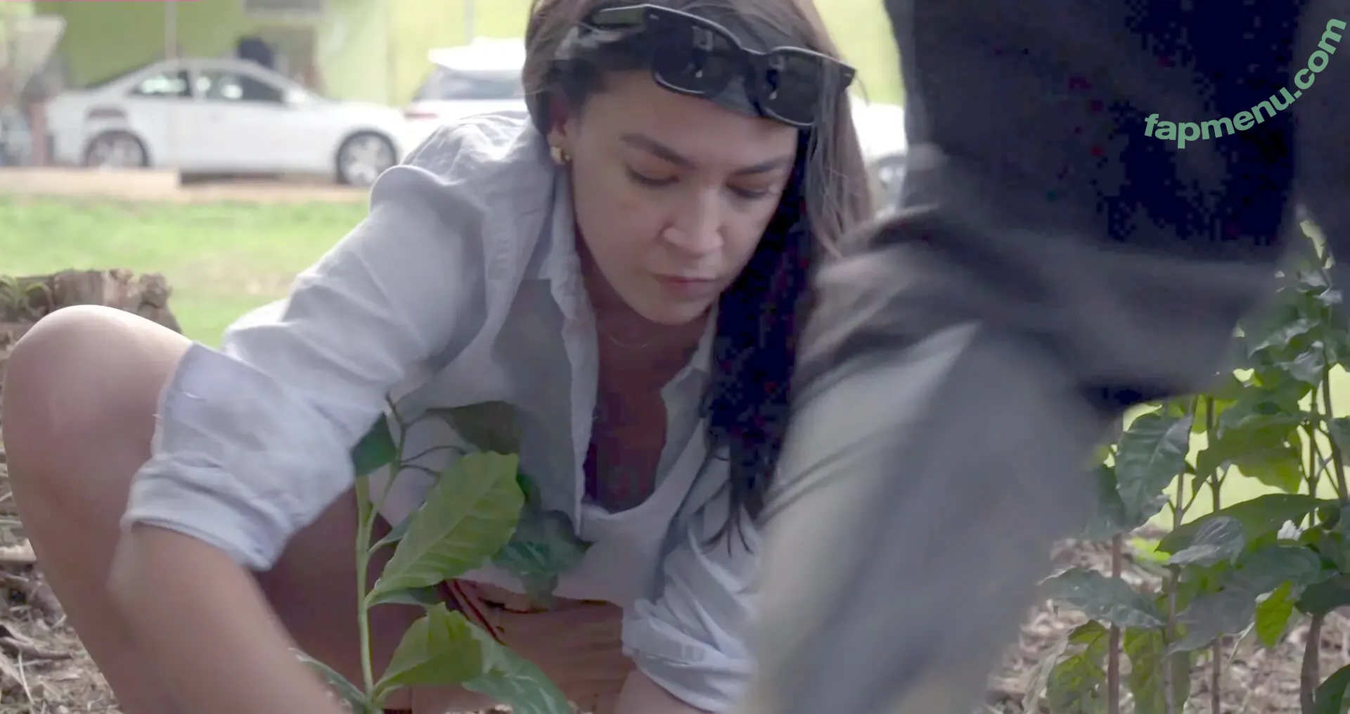 Alexandria Ocasio-Cortez nude photo #0372 (AOC / Alexandria Ocasio Cortez)