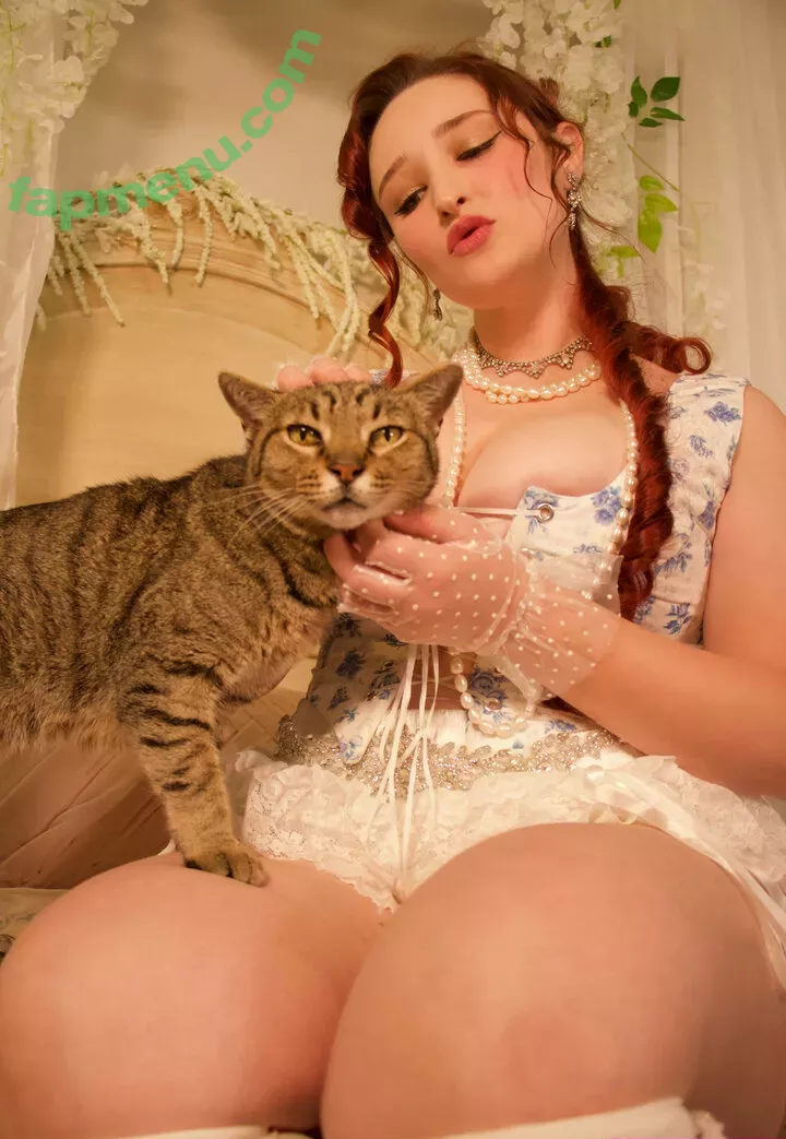 Alexandria The Red nude photo #1980 (Alexandriathered / alexandriathred)