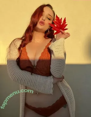 Alexandria The Red / Alexandriathered / alexandriathred nude photo #2322