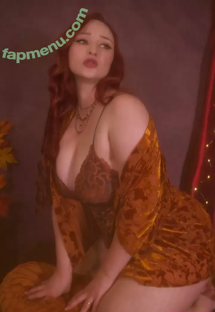 Alexandria The Red nude photo #2315 (Alexandriathered / alexandriathred)