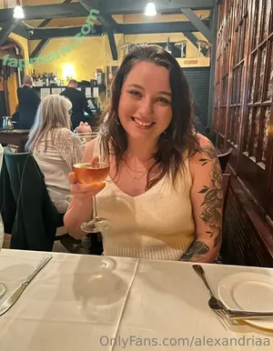 alexandriaa / miss_alexandriaa_ nude photo #0019