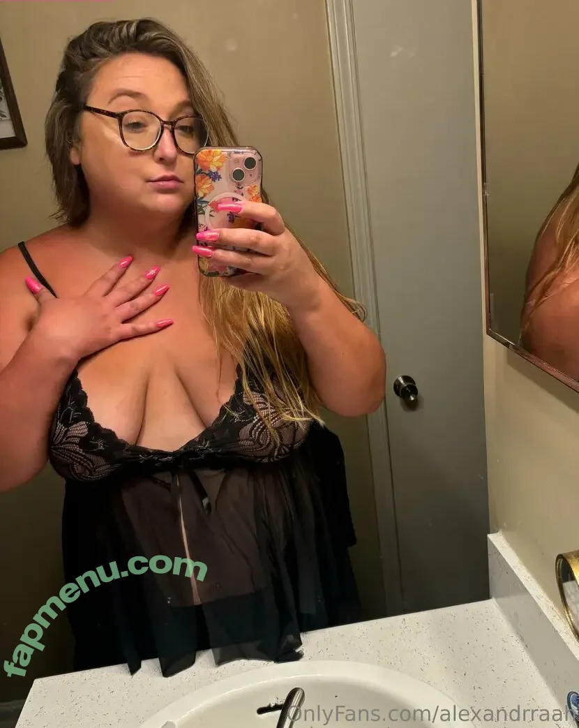 alexandrraah nude photo #0022 (alexandrraah)