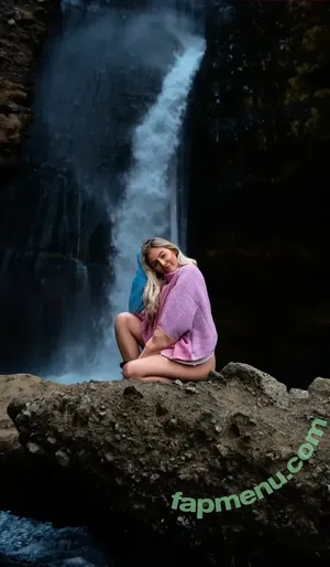 Alexia Woods / AlexiaWoods11 / iamalexiawoods nude photo #0105