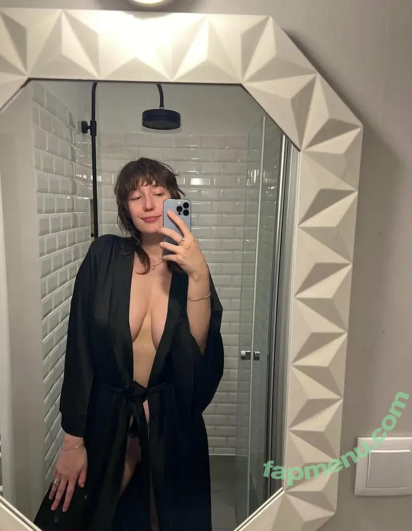 alexiagirl nude photo #0006 (al.sirait / alexiameuo / alexxxiahere / clearmeuo)