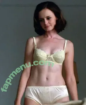 Alexis Bledel / alexisbledelofficial nude photo #0131