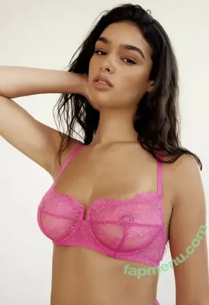 Alexis Carrington / Lexcarringtonn / carringtondurham / sexilexisexi nude photo #0126