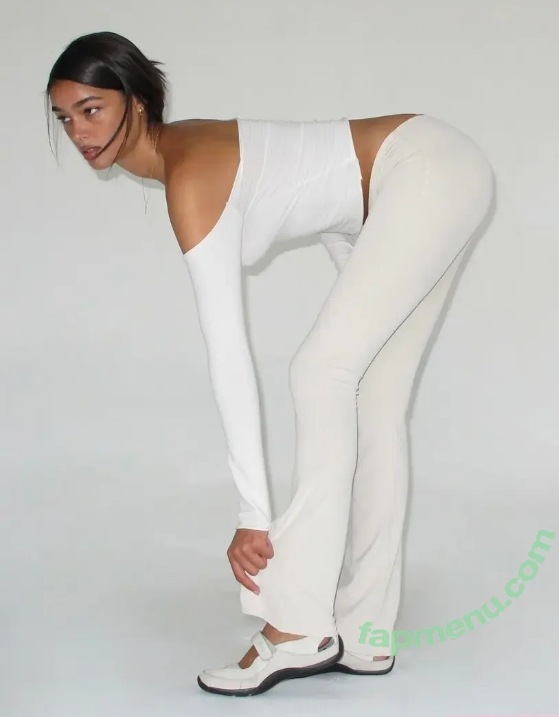 Alexis Carrington nude photo #0133 (Lexcarringtonn / carringtondurham / sexilexisexi)