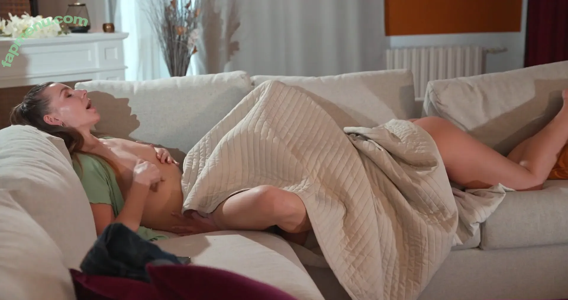 Alexis Crystal nude photo #0579 (alexis-crystal / alexiscrystal / realalexiscrystal)