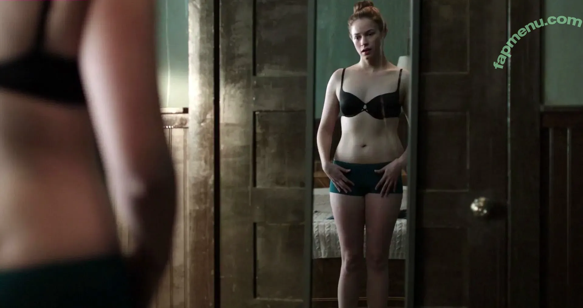 Alexis Knapp nude photo #0048 (alexisknapp)