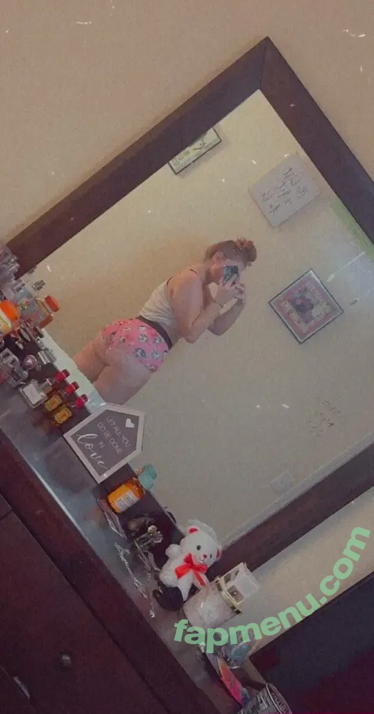 Alexis Miley nude photo #0002 (lex.miley)