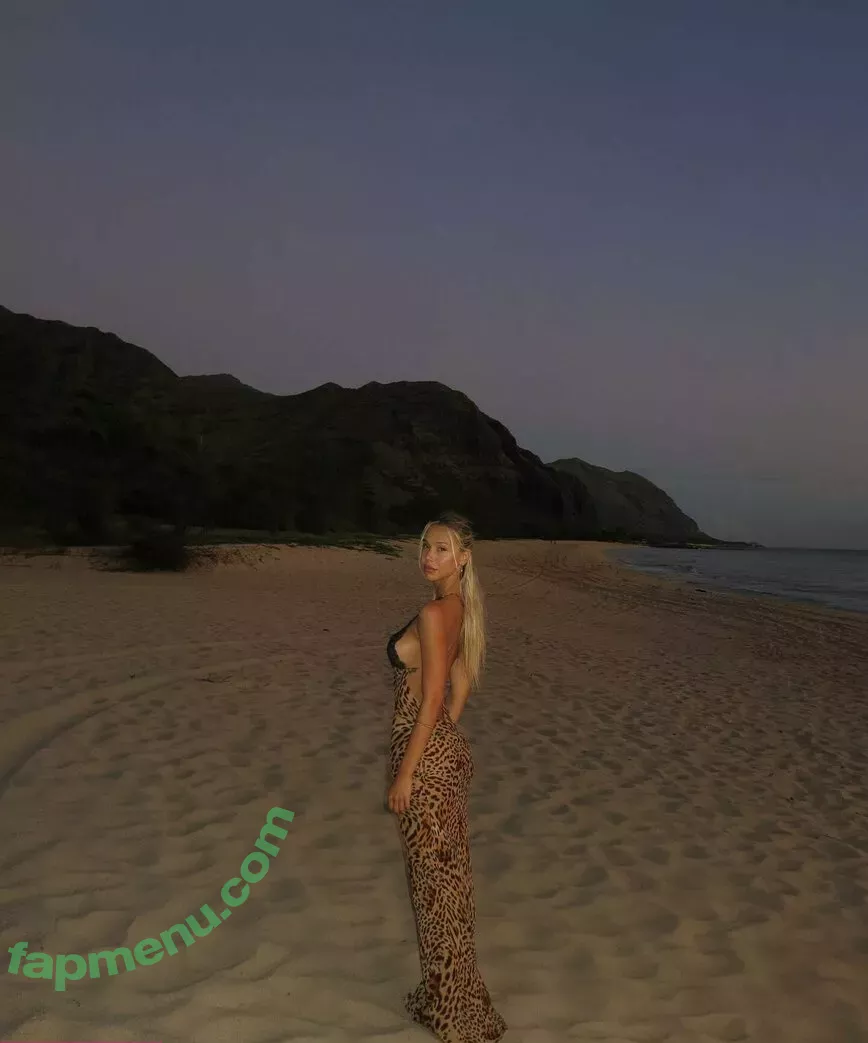 Alexis Ren nude photo #0666 (alexisren / alexisreng / alexisrenofficial / alexxissren)